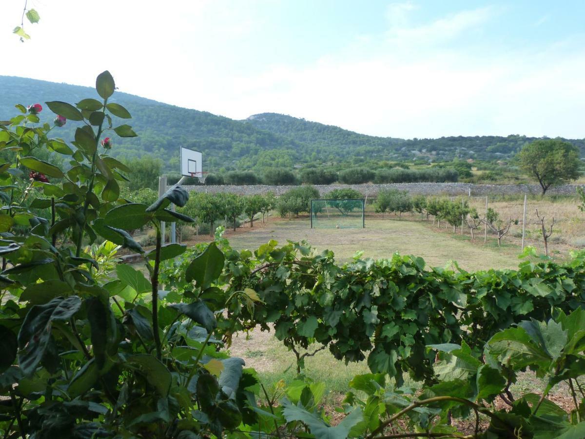 Country House Speedy Komiza Ngoại thất bức ảnh