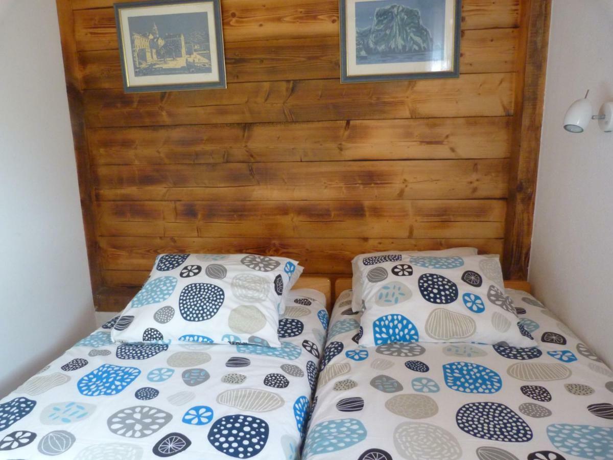 Country House Speedy Komiza Ngoại thất bức ảnh